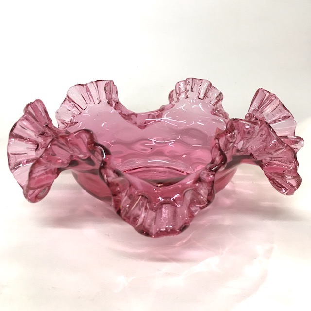 ART GLASS (BOWL), Magenta Pink Frill Neck 